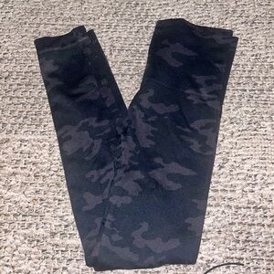 Camouflage leggings by SPANX small